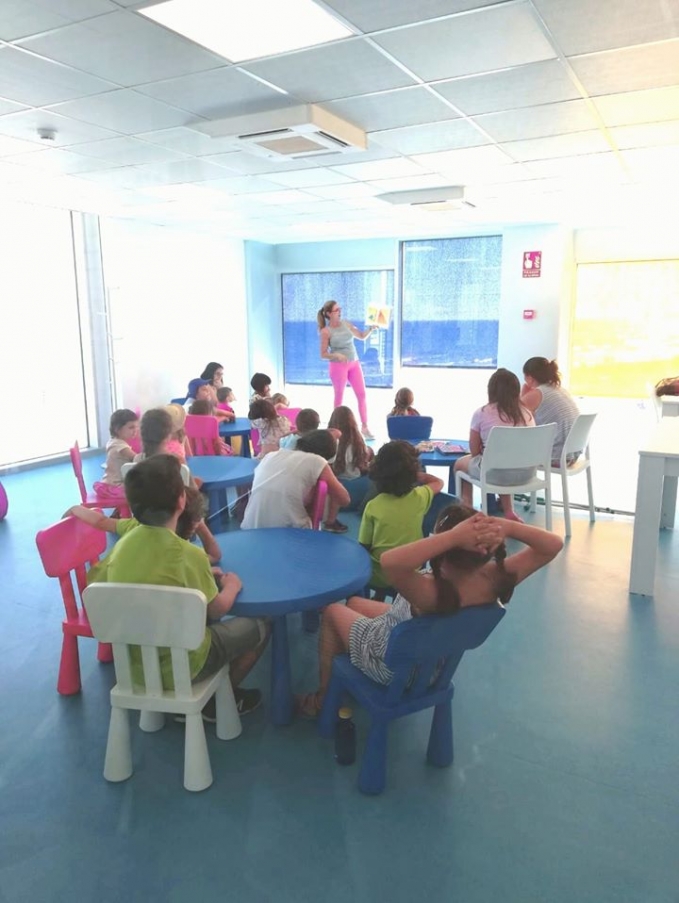 Storytelling in English a la biblioteca